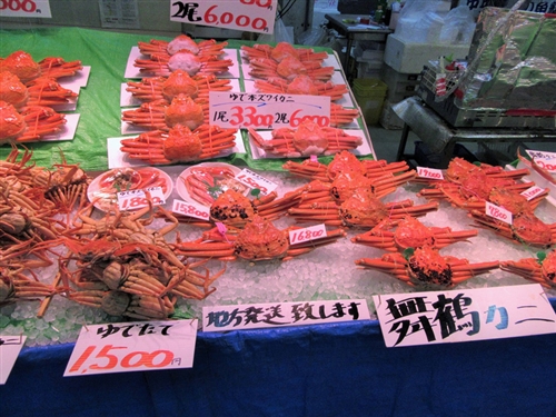 岡田鮮魚店のカニ